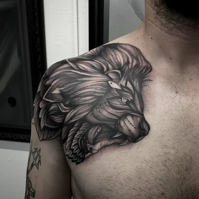 Lion on shoulder
