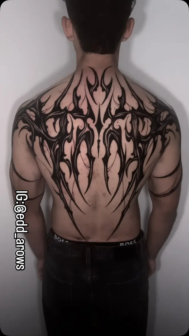 Neo-tribal back piece