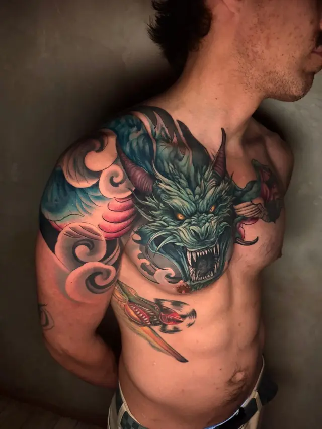 Chest dragon